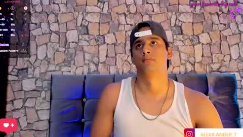 Snapshot of derekk_cute chatting on 01/27/25, 05:36 DEREKK online show from 01/27/25, 05:36