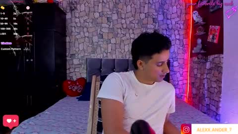 Snapshot of derekk_cute chatting on 02/07/25, 04:16 DEREKK online show from 02/07/25, 04:16