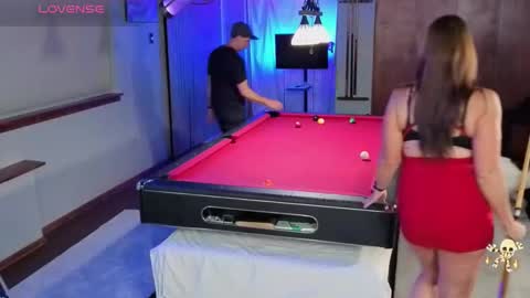 Snapshot of derrick_and_brittany chatting on 01/17/26, 01:32 Derrick 52 and Brittany 50 online show from 01/17/26, 01:32