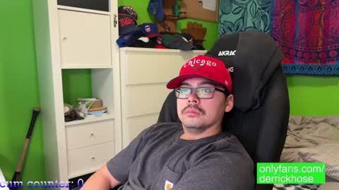 Snapshot of derrick_hose chatting on 01/09/25, 04:41 Derrick Hose online show from 01/09/25, 04:41