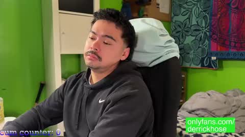 Snapshot of derrick_hose chatting on 01/13/25, 04:18 Derrick Hose online show from 01/13/25, 04:18