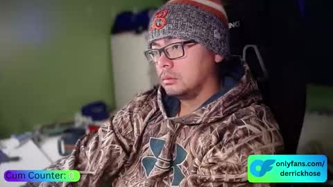 Snapshot of derrick_hose chatting on 11/18/25, 05:06 Derrick Hose online show from 11/18/25, 05:06