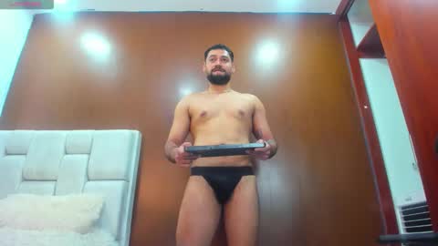 Snapshot of derrybigger_cm chatting on 02/27/26, 08:20 DerryBigger CM online show from 02/27/26, 08:20