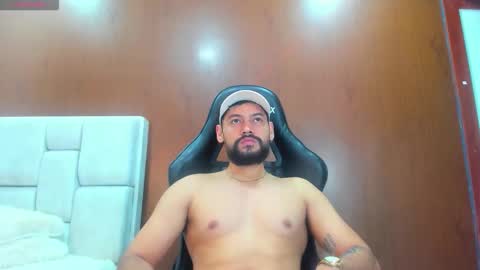 Snapshot of derrybigger_cm chatting on 03/21/26, 06:55 DerryBigger CM online show from 03/21/26, 06:55