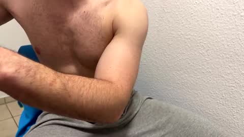 Snapshot of dertom_xxx chatting on 01/10/26, 06:04 Tom online show from 01/10/26, 06:04