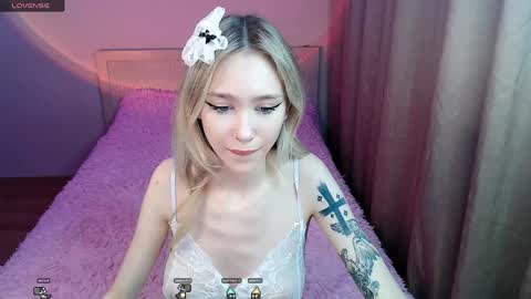 Ari online show from 02/06/25, 07:18