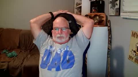 Snapshot of desertknight56 chatting on 02/15/26, 12:40 D K online show from 02/15/26, 12:40