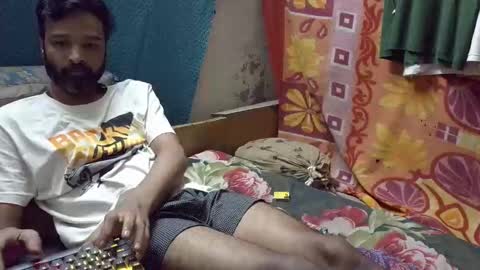 desi_boy799417 online show from 11/09/25, 06:55