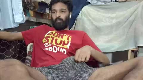 desi_boy799417 online show from 05/01/26, 10:09
