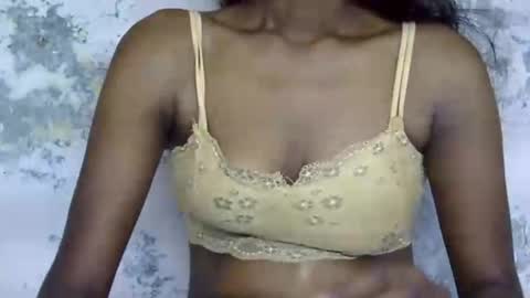 Snapshot of desi_darling chatting on 09/13/25, 06:40 kajal online show from 09/13/25, 06:40