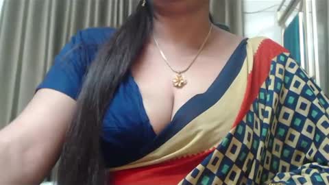 Maisa online show from 12/25/24, 10:05