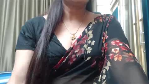 Maisa online show from 01/13/25, 08:04