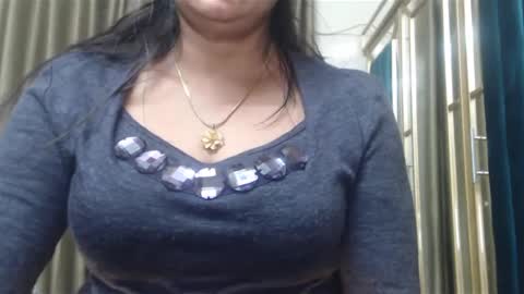 Maisa online show from 02/13/25, 07:10