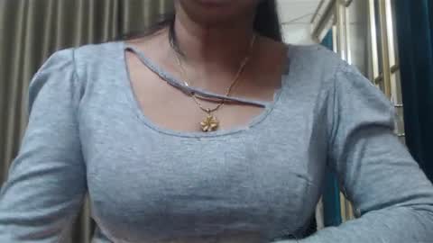 Maisa online show from 02/25/25, 08:41