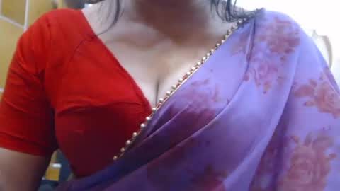 Maisa online show from 06/18/26, 05:17