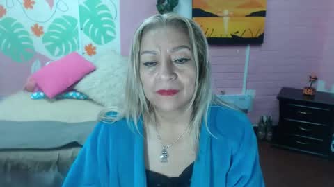 Snapshot of desire_latin chatting on 04/15/26, 05:31 VALERIA online show from 04/15/26, 05:31