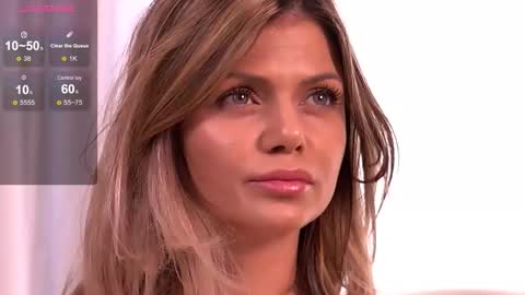 Snapshot of desiredmia_ chatting on 02/25/26, 06:45 Mia online show from 02/25/26, 06:45