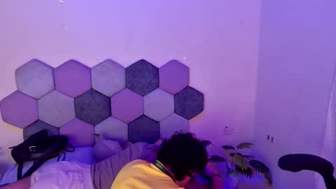 TORI AND MR. BEAR online show from 11/14/25, 07:01