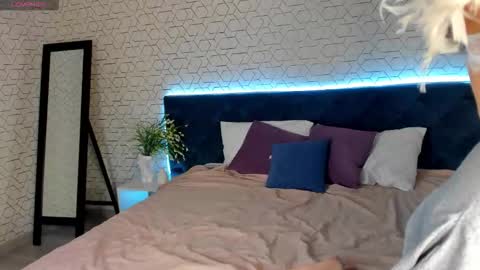 Gill online show from 02/08/26, 01:20