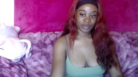 Snapshot of desireeafterdark chatting on 01/26/25, 12:22 desireeafterdark online show from 01/26/25, 12:22