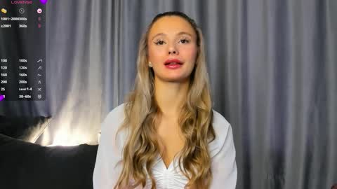 Willow online show from 11/05/25, 06:13