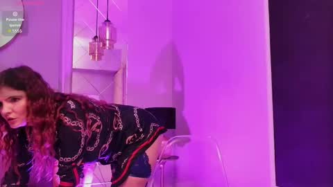 Desiree online show from 11/18/25, 05:01