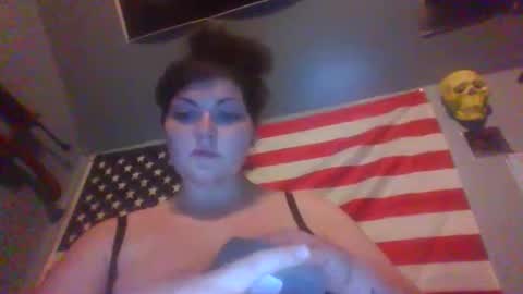 Snapshot of desireepeach69 chatting on 05/21/26, 12:39 desireepeach69 online show from 05/21/26, 12:39