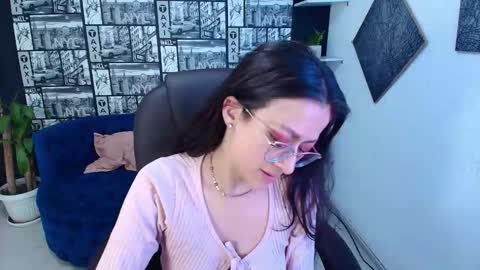 Desiring Angel online show from 12/01/25, 06:29