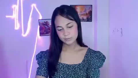 Snapshot of dess_morena chatting on 07/18/26, 08:51 Dess online show from 07/18/26, 08:51