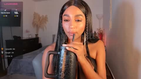 Destinne Mill online show from 01/06/25, 02:47