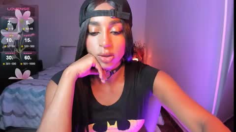 Destinne Mill online show from 02/04/25, 12:00