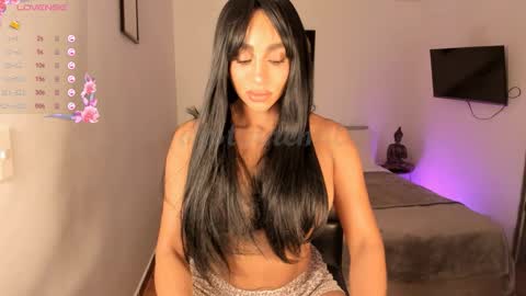 Destinne Mill online show from 12/01/25, 11:15