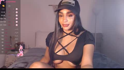 Destinne Mill online show from 05/11/26, 03:29