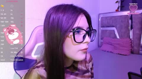 destinya_ online show from 06/02/26, 12:07