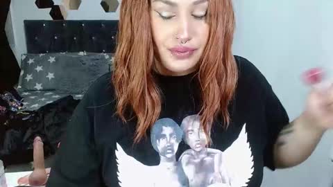 Snapshot of destinyfuckass69 chatting on 10/31/25, 03:13 destinyfuckass69 online show from 10/31/25, 03:13