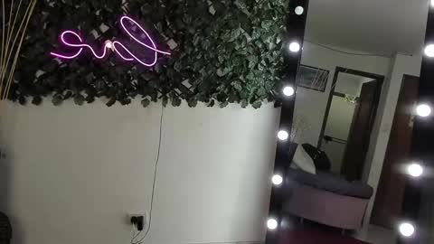 Destiny online show from 09/16/25, 12:06