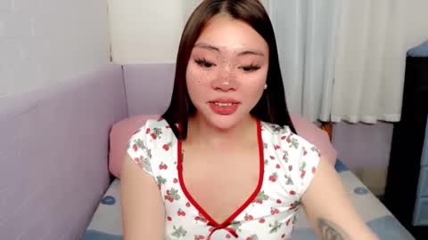 Snapshot of destinyroxie chatting on 01/26/25, 12:22 ROXIE  online show from 01/26/25, 12:22