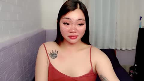 Snapshot of destinyroxie chatting on 02/16/25, 02:00 ROXIE  online show from 02/16/25, 02:00