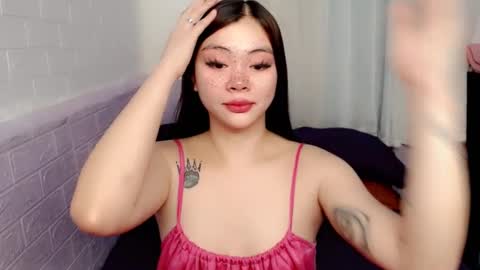 Snapshot of destinyroxie chatting on 02/21/25, 02:39 ROXIE  online show from 02/21/25, 02:39