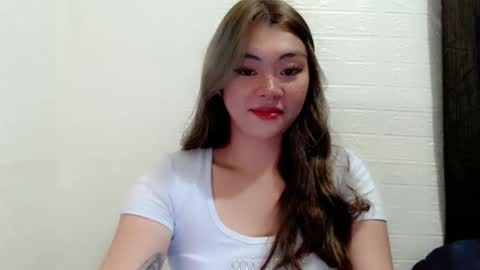 Snapshot of destinyroxie chatting on 10/19/25, 11:55 ROXIE  online show from 10/19/25, 11:55