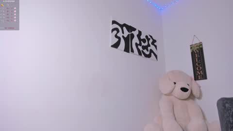 Snapshot of desty_y chatting on 12/03/25, 01:57 desty_y online show from 12/03/25, 01:57