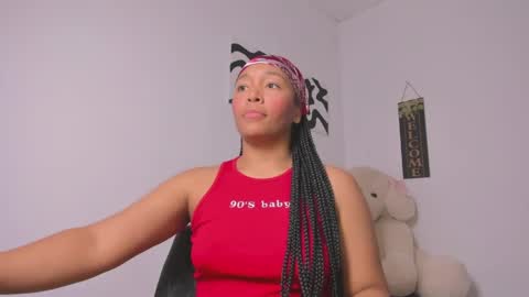 Snapshot of desty_y chatting on 03/31/26, 01:29 desty_y online show from 03/31/26, 01:29