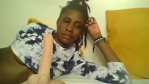 detlefmagadaline2021 online show from 03/13/26, 06:03