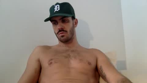 Snapshot of detroitbro chatting on 10/21/25, 03:02 Detroit Bro online show from 10/21/25, 03:02