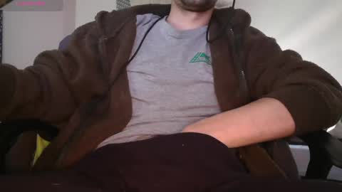 Snapshot of deux139 chatting on 12/21/24, 02:47 Ricardo online show from 12/21/24, 02:47