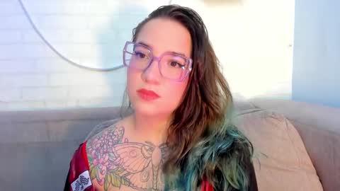 Snapshot of deva_blue chatting on 02/27/25, 04:31 Deva Blue online show from 02/27/25, 04:31