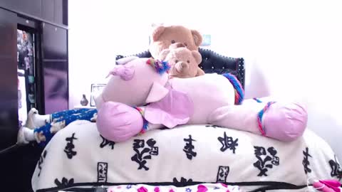 Snapshot of devi_black_13_ chatting on 04/28/26, 08:47 devi_black_13_ online show from 04/28/26, 08:47