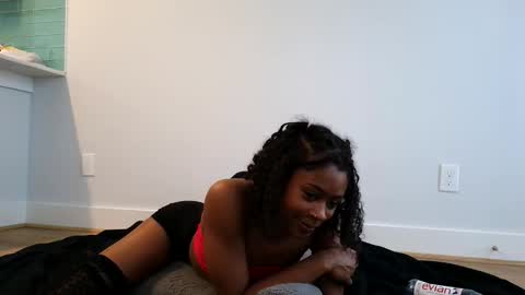 Snapshot of deviantdynasty chatting on 02/06/26, 03:59 deviantdynasty online show from 02/06/26, 03:59