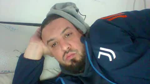 Snapshot of devil_angel66 chatting on 02/08/25, 03:42 devil_angel66 online show from 02/08/25, 03:42