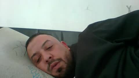 Snapshot of devil_angel66 chatting on 09/27/25, 03:39 devil_angel66 online show from 09/27/25, 03:39